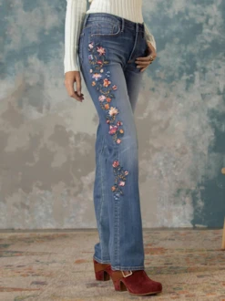 Regular Fit Floral Denim Casual Jeans -Shinee Style Shop 3ae520c8059a0770d6c47e7953f5e3ac