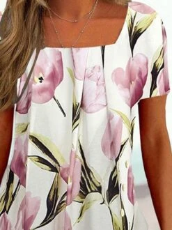 Floral Regular Fit Casual Square Neck T-Shirt -Shinee Style Shop 807a0440221abcaf8f55667d5cb7b5da