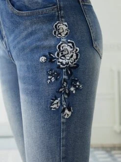 Casual Embroidered Floral Denim Jeans -Shinee Style Shop a8e0a7737bd1236e8f8c768ea9962e39