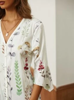 Wrap Casual Loose Floral Blouse -Shinee Style Shop f42b04719b0116718cdcdce4e4d1ea76