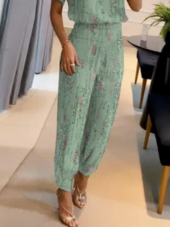 Casual Striped Regular Fit Jersey Two-Piece Set -Shinee Style Shop 72f300355413e0a3600f2ad5dd1e3626