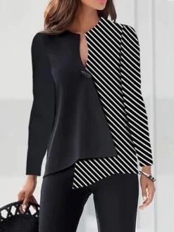 Simple Color Block Loose Buttoned Two-Piece Set -Shinee Style Shop 847e3dd5b86ba3fdbde60f356db47351